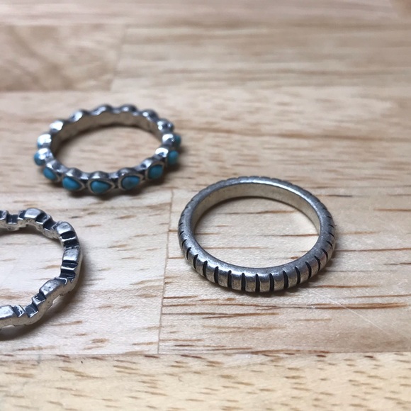 Lucky Brand Stacking Rings - Picture 4 of 5